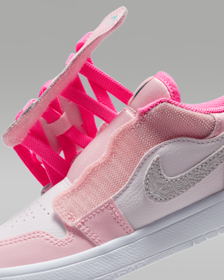 Jordan 1 Low Alt SE Younger Kids' Shoes. Nike CA